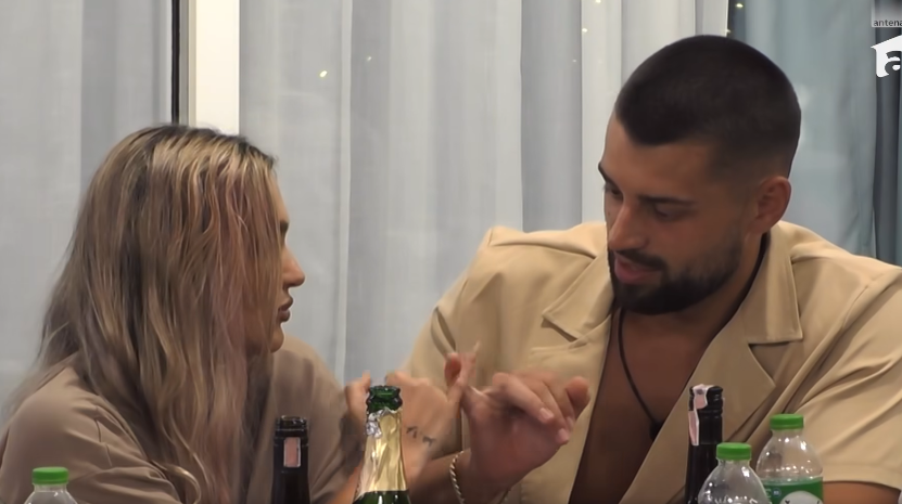 Ella a uitat că e logodită! I-a propus lui Teo să meargă în casă, dar ispita a refuzat-o. Ce i-a scris pe bilețel
