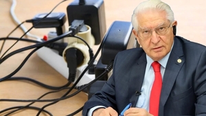 Aparatul electrocasnic care ne distruge creierul, potrivit medicului neurochirurg Vlad Ciurea