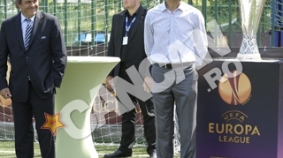 Oprescu si Platini au premiat castigatorii competitiei "Bucharest Trophy"