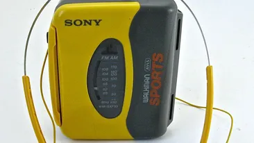 Cum reactioneaza copiii din ziua de azi cand vad un walkman!