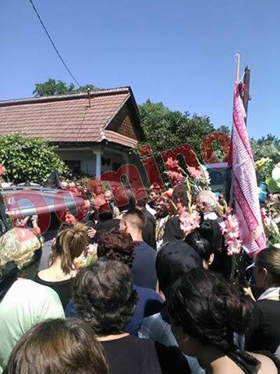 Alina Mohor a fost înmormântată joi (sursa foto: gorj-domino)