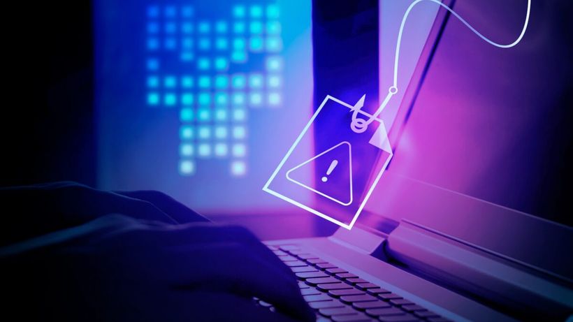 Povestea lituanianului care a păcălit Facebook și Google! Cum a furat peste 100 de milioane fără să ridice niciun semn de întrebare