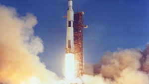 Spectacol astronomic unic! Va putea fi văzut și din România! Se întâmplă la exact 50 de ani de la miniunea Apollo 11