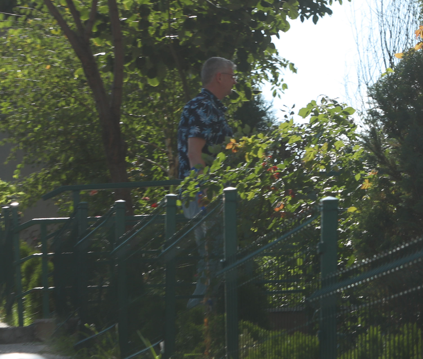 Alin Mastan a coordonat din umbră jandarmii la mitingul Diasporei. Bossul în cârjă are Touareg de serviciu și "bodyguard"!