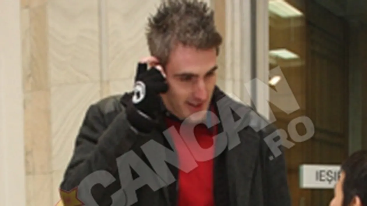 Ernest si-a pierdut tatal la 22 de ani: S-a dus, s-a asezat pe pat si asta a fost! A facut infarct