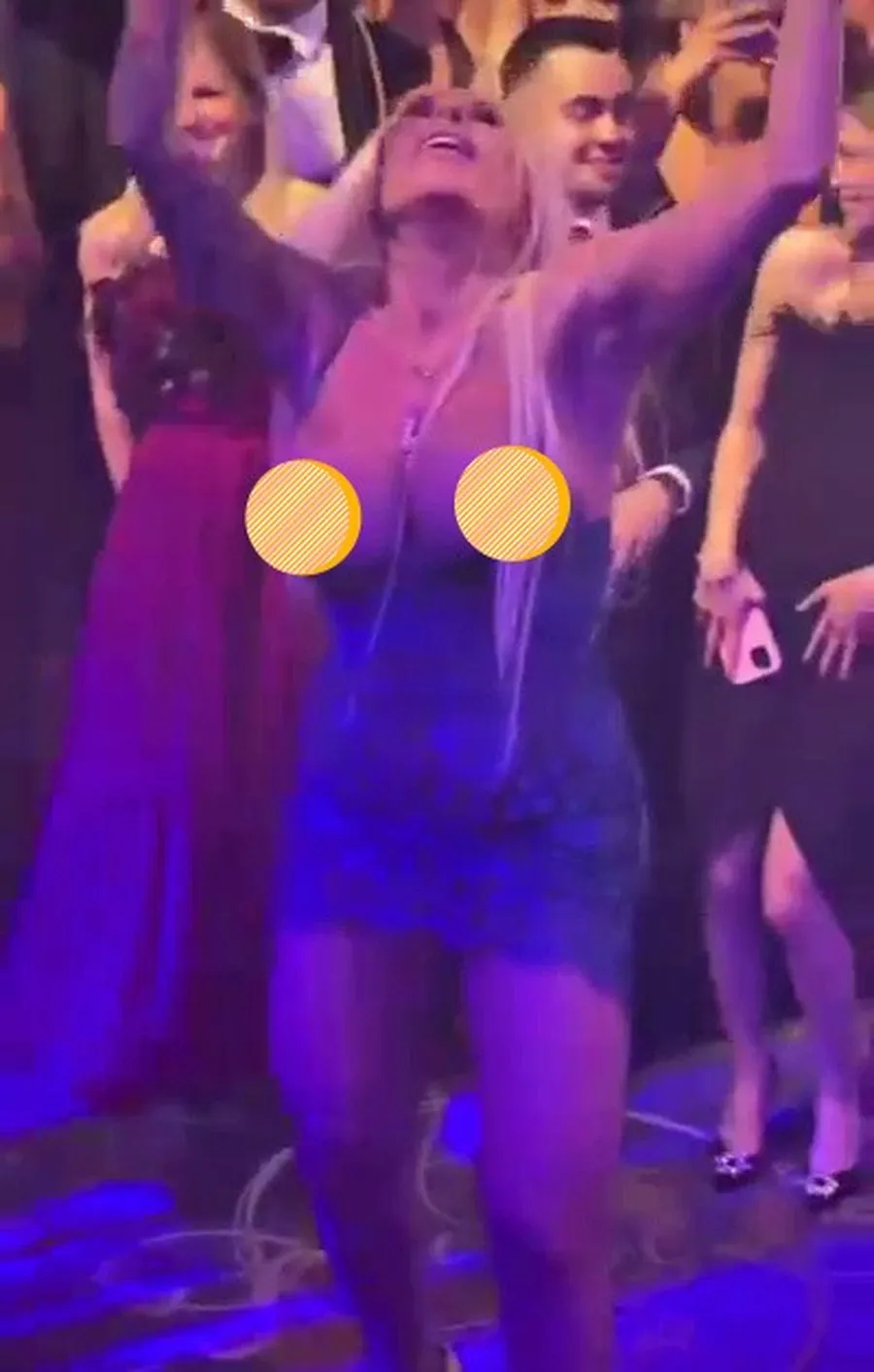 Nadia și dansurile ritualice de la nunta PNL