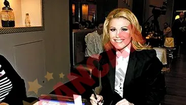 A dat autografe in hipermarket