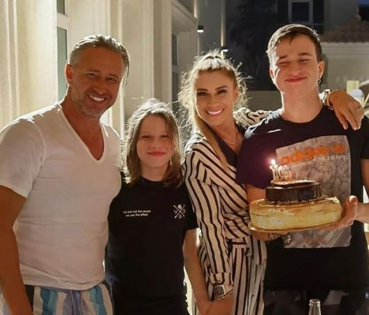 Cum a reacționat Laurențiu Reghecampf Jr. după ce a aflat din presă că părinții lui ar urma să divorțeze