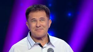 Mesajul BIZAR pe care Doru Octavian Dumitru l-a postat cu 2 zile înainte să ajungă, în stare gravă, la spital: ”Oricât ai încerca, nu mai găsești nicio motivație”