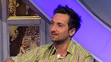 Dani Otil s-a sarutat cu o fata pe care nu o cunostea! A stins lumina, nu stiu cum m-a gasit pe intuneric