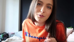 În ce condiții locuiește fiica Andreei Esca în Anglia! Alexia Eram le-a arătat fanilor ei căminul în care stă