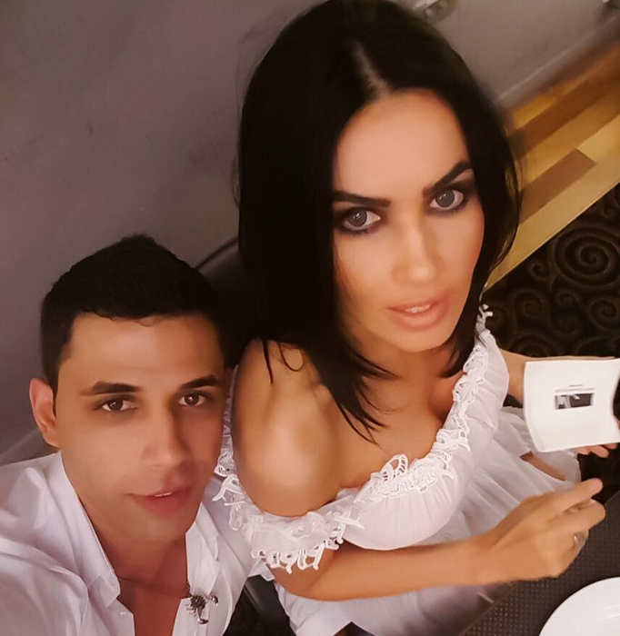 Oana Zăvoranu, alături de Alex Ashraf