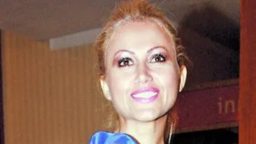 Anamaria Ferent s-a intors pentru prima oara in tara dupa un an si jumatate! A petrecut Pastele la Navodari in secret