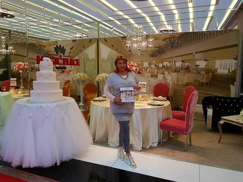 Kilogramele în plus par că s-au "lipit" de Mihaela Borcea