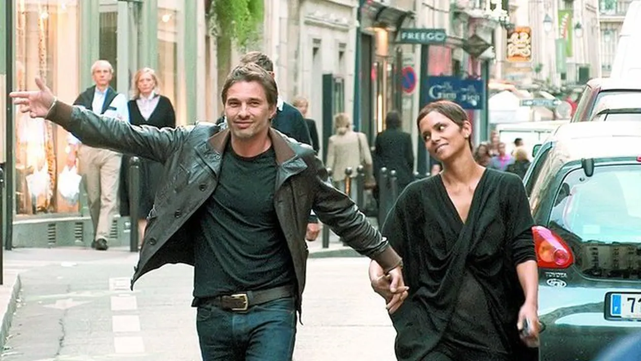 Se poarta si la ei schimbul de iubiti! Halle Berry, ceruta de nevasta de fostul lui Kylie Minogue