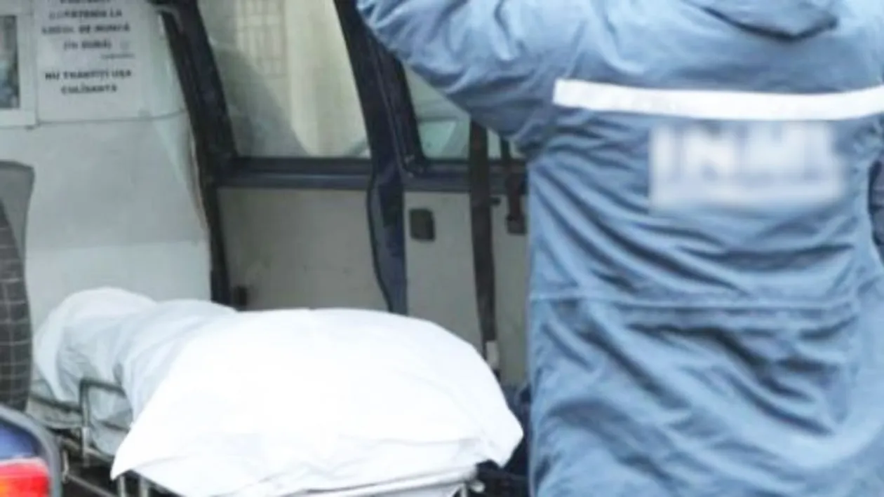 Cântărețul a murit la doar 27 de ani! A fost găsit decedat în propria locuință