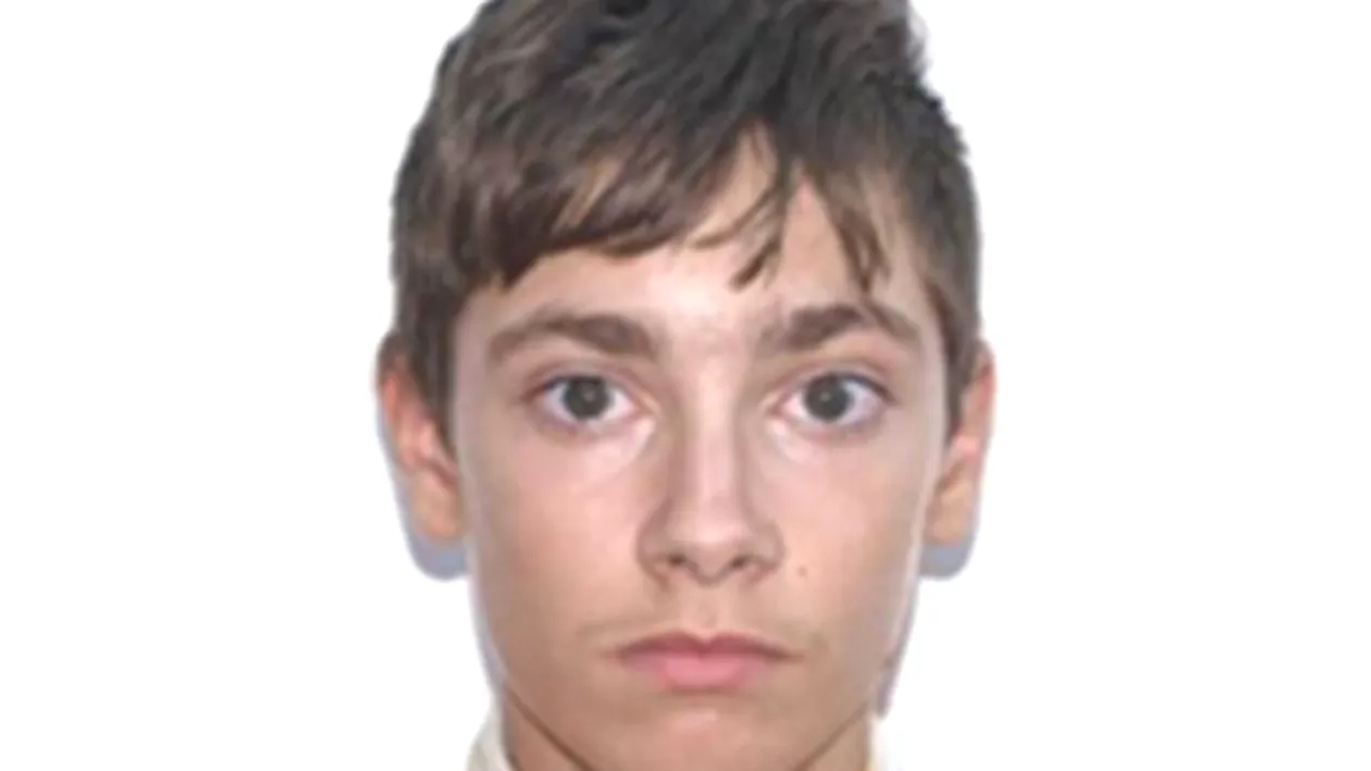 Un băiat de 15 ani a dispărut de acasă! Este căutat de cinci zile