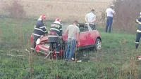 Accident grav pe A1! O femeie a rămas încarcerată