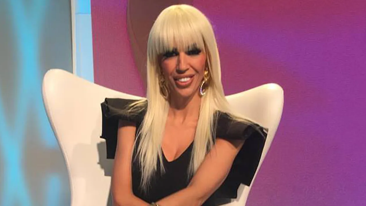 Un bărbat înfierbântat a cerut-o de soţie pe... RALUCA BĂDULESCU! Cum i-a răspuns jurata Bravo, ai stil