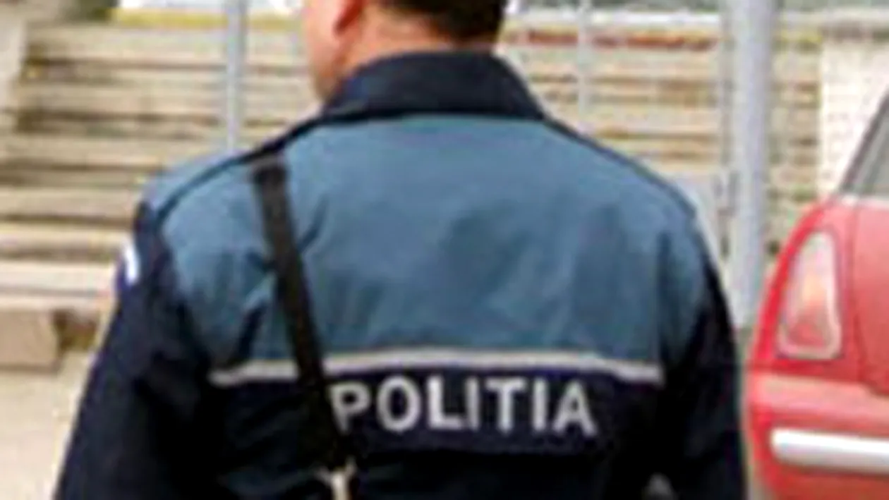 O femeie din judetul Timis a fost agresata de un agent de politie caruia ii ceruse ajutorul