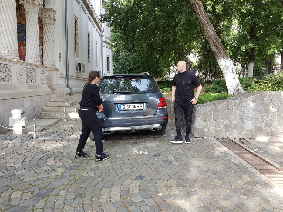 Imagini în exclusivitate de la înmormântarea lui Costin Mărculescu