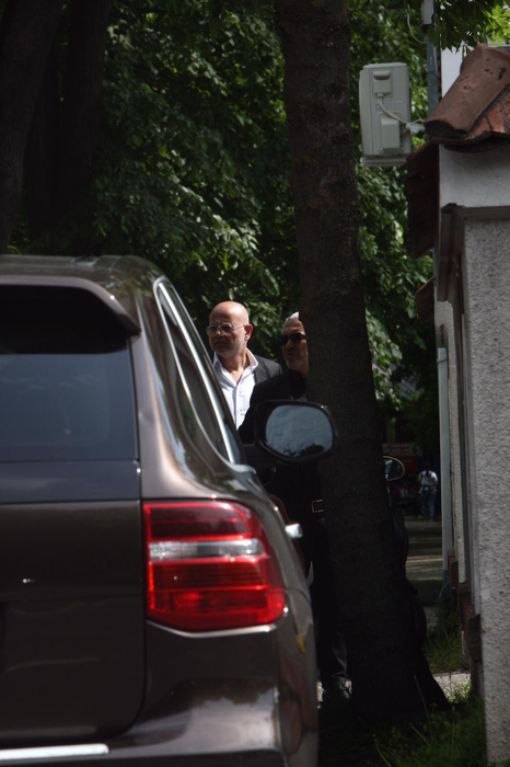 Vedetele din România își iau adio azi de la Alex Faur, cel mai excentric tânăr milionar