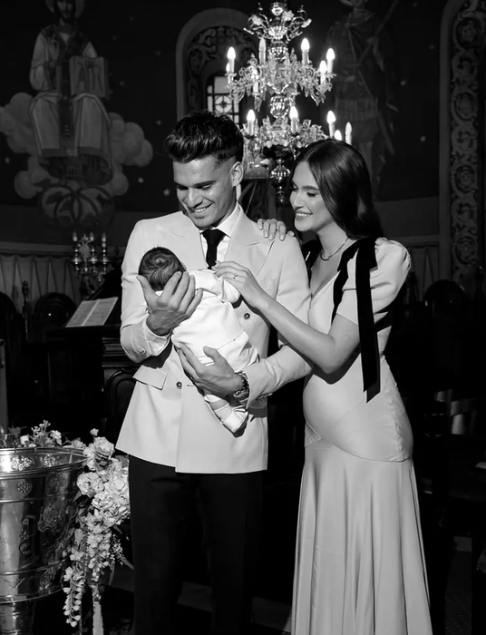 Ianis și Elena Hagi, surpriză pentru băiețelul lor de 3 luni. Ce au pregătit pentru a marca primele luni de viață
