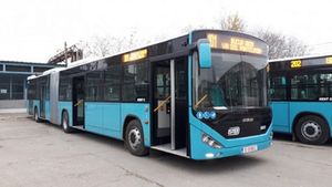 Noi reguli începând cu 15 mai. Cum vom circula cu transportul în comun, după expirarea stării de urgență