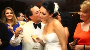 AVEM DETALII EXCLUSIVE! S-au acuzat de violenţe şi răpire, dar acum… Nepotul mega-miliardarului & ”Prinţesa ochelarilor” negociază cu ”armate” de avocaţi… marea împăcare!