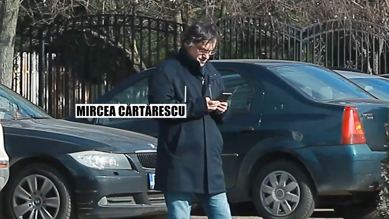 Mircea Cărtărescu, în așteptare...