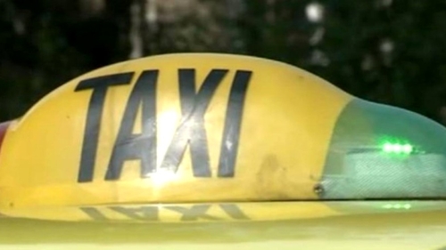 Tupeu maxim. Cum și-a luat țeapă un taximetrist din Satu Mare de la o clientă. “Așa fraier să tot găsești!”