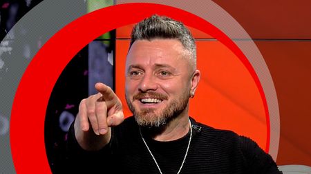 Declarații bombă ale lui Tavi Clonda! Bărbații au văzut-o goală pe Gabriela Cristea, iar el e mândru: ”Ei se uită, eu sunt aici!”