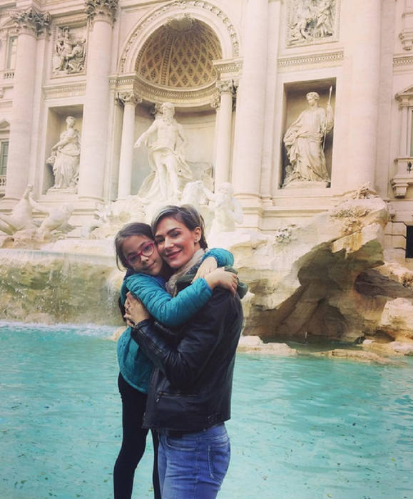 Roxana Ciuhulescu şi fiica sa, Ana Cleopatra. Sursa foto: Instagram