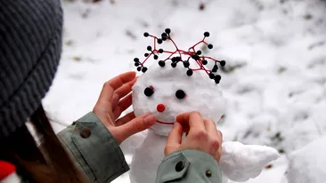 Când începe vacanța de iarnă din anul școlar 2025-2026 și când se termină. Elevii au multe zile libere