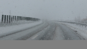 Atenţionare meteorologică: cod galben de polei şi vânt! Care sunt zonele afectate