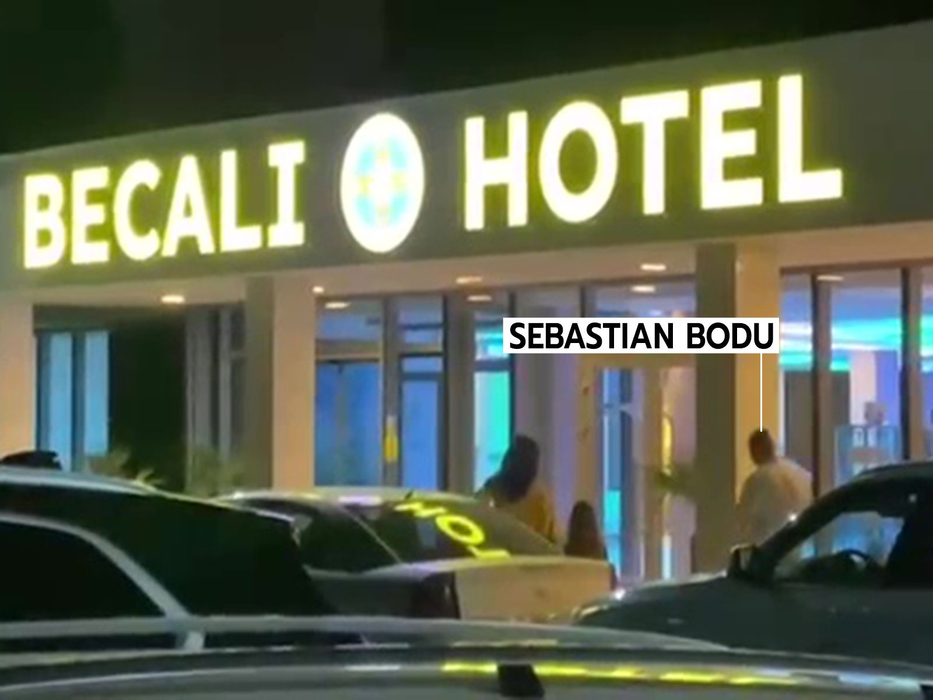 Sebastian Bodu, fostul șef de la ANAF, intră în hotelul lui Gigi Becali (Foto: CANCAN.RO)