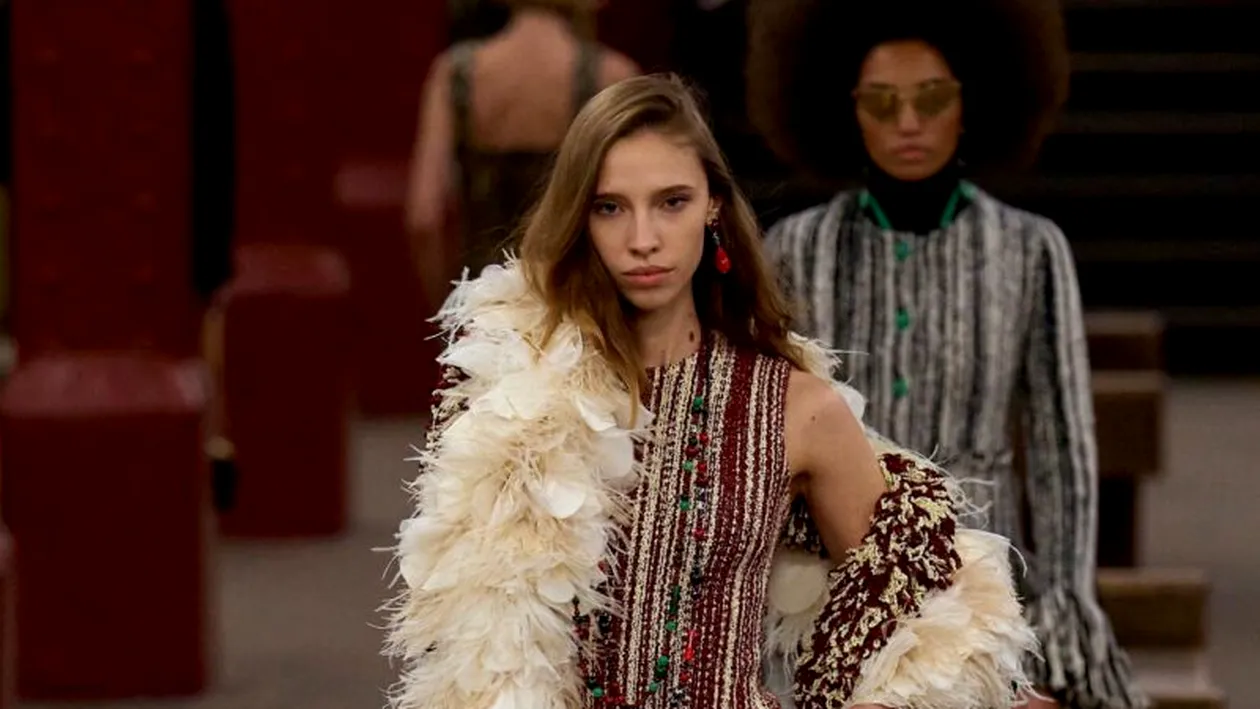 Martin Scorsese, Tilda Swinton și A$AP Rocky coboară în metrou pentru Chanel. O prezentare de modă ca un film de la Hollywood!