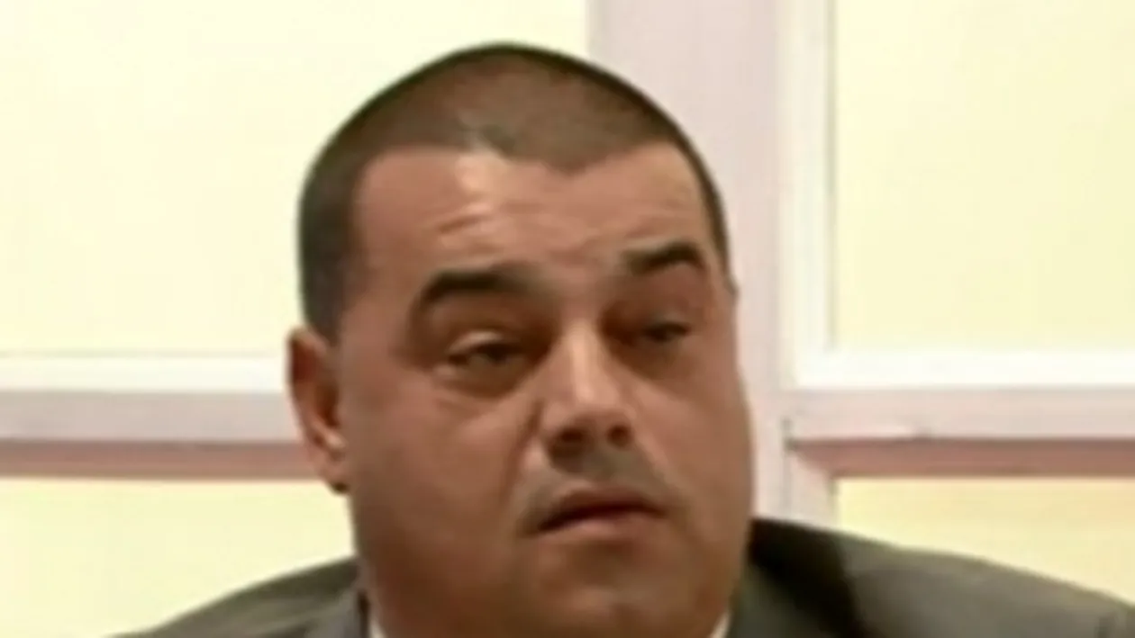 Afla cum a reactionat fiul lui Ion Petrisor cand a aflat ca tatal sau a fost saltat de mascati: Sper sa nu fi facut ceva ilegal