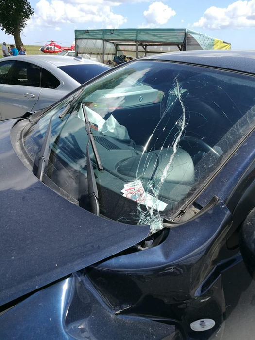 UPDATE carambol în județul Constanța, produs după ce ocupanții unei mașini au oprit pe drum să cumpere pepeni