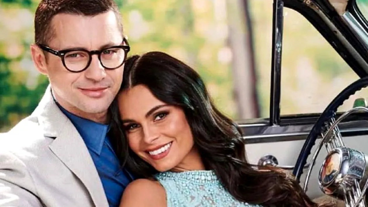 Adi Sînă a insistat mult să o cucerească pe Anca Serea. Prezentatoarea a cedat greu „I-am scris numărul de telefon pe un șervețel”