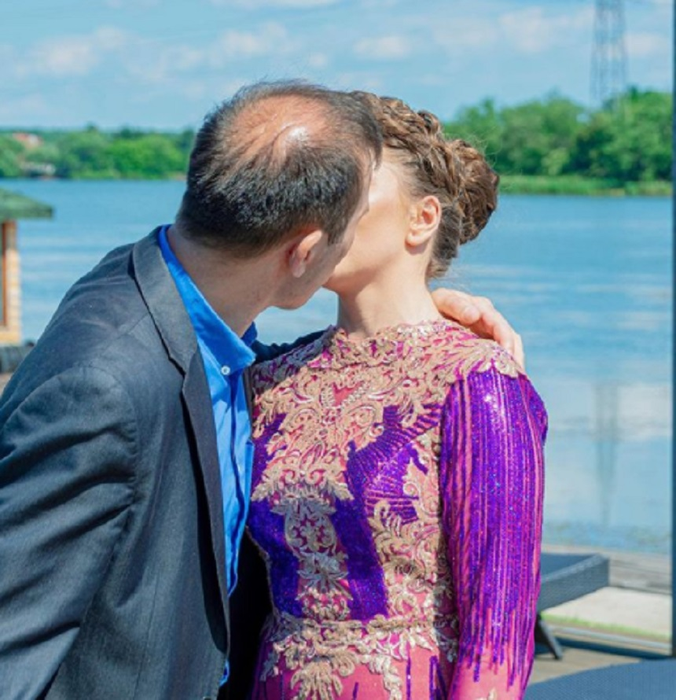 Cei doi soți din Blăgești s-au întors la origini