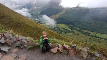 Românul Robert Zicman, geniul de 7 ani inclus în 1% cei mai inteligenți oameni din lume!