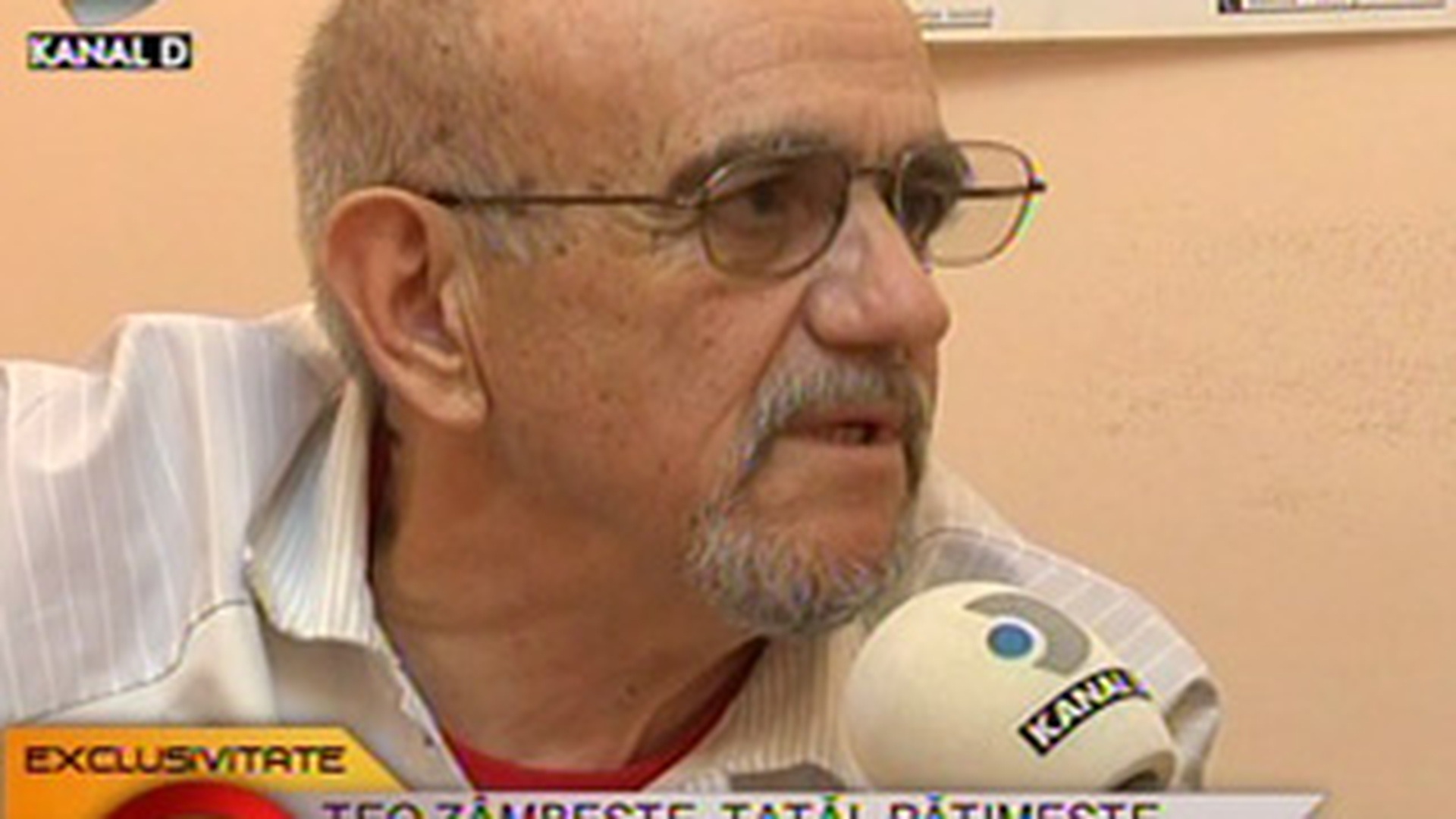 VIDEO Tatal lui Teo Trandafir: "Fato, atata ai putut. S-a terminat, ai facut-o cu fortele tale" Vezi ce mesaj il transmite de sarbatori fiicei sale si viitorului ginere