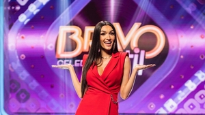 Viviana Sposub s-a autoironizat, în direct, la Bravo, ai stil! Celebrities: ”De 1 an și 3 luni Burcea zice că mă ia de mireasă”