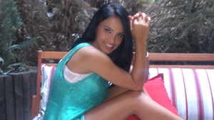 "Ce neagra te-ai facut" Adelina Pestritu, in toata splendoarea ei la piscina! Formele brunetei i-a scos din minti pe barbati