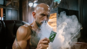 Andrew Tate, bolizi de aproape 6 milioane $! Ce bijuterii și-a luat? Koenigsegg Jesko Attack și Gamera!