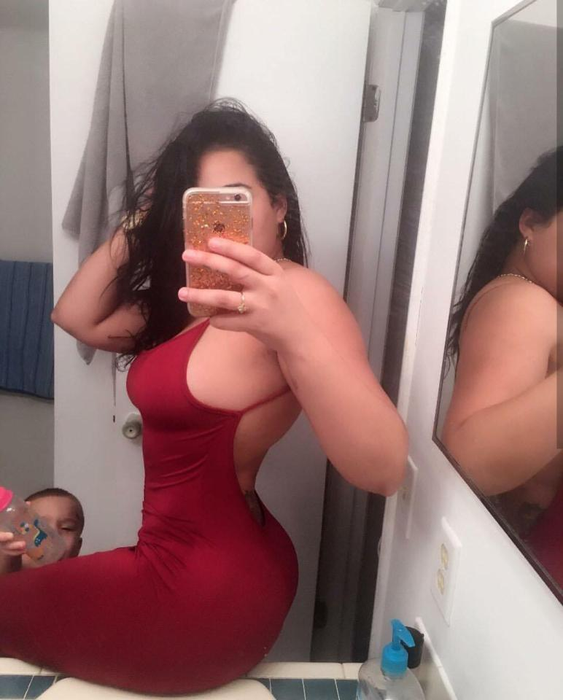 Cele mai șocante postări pe rețelele sociale. Selfie sexy de la înmormântarea nepotului de patru ani și alte ipostaze revoltătoare