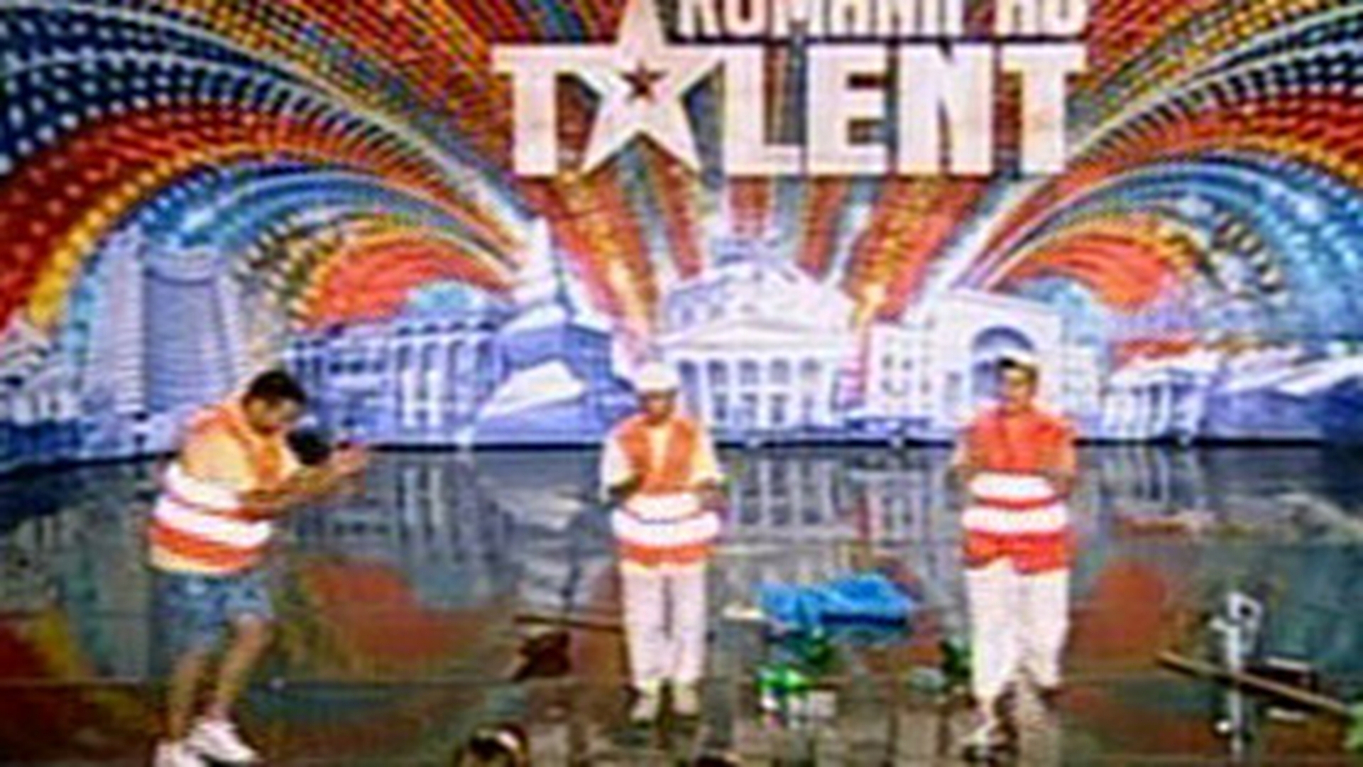 Au facut curat la talente! Trei baieti de la salubrizare au adunat sticlele goale de plastic si au cantat cu ele la Romanii au talent!