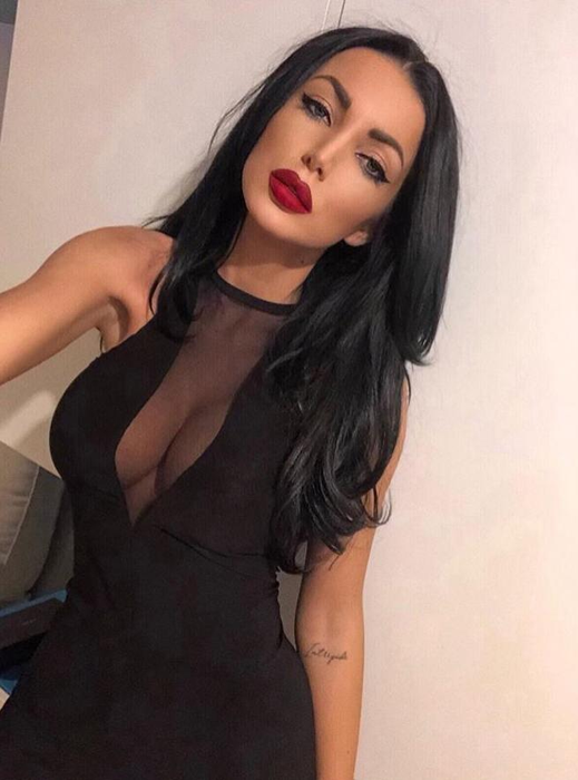 Raluca ”Bombardiera”, fosta iubită a lui Victor Slav