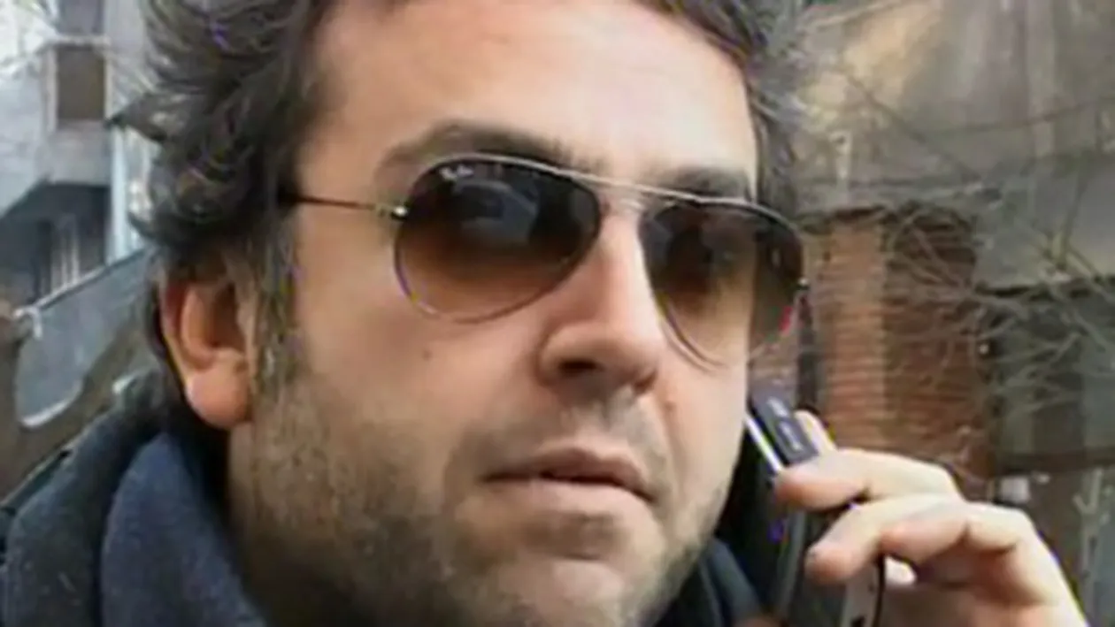 VIDEO Miguel de Italia a venit sa ii ceara socoteala Simonei Trasca! E o prostituata si imi datoreaza 30.000 de euro! S-au batut in direct la TV!